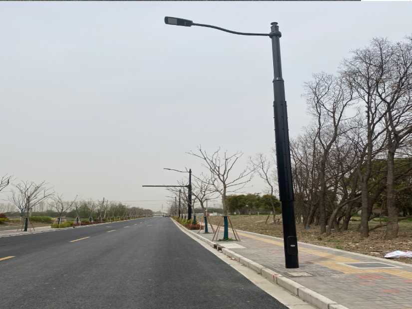 韩城市上海综合杆 太阳能路灯工程